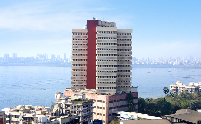 P. D. Hinduja Hospital & Medical Research Centre